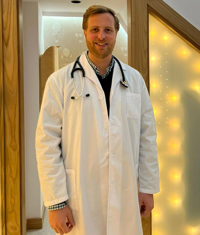 Dr Amaldus Nilsen doctor